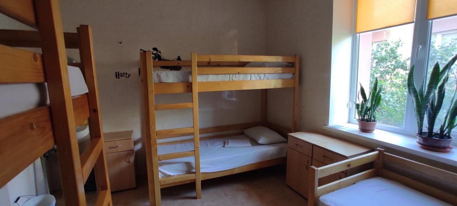 У Поттера Hostel เตอร์โนปิล ภายนอก รูปภาพ
