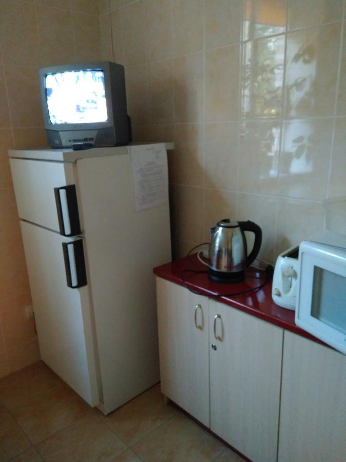 У Поттера Hostel เตอร์โนปิล ภายนอก รูปภาพ